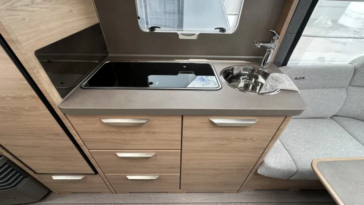 Fahrzeugbild Knaus Südwind 540 UE Black Selection #16