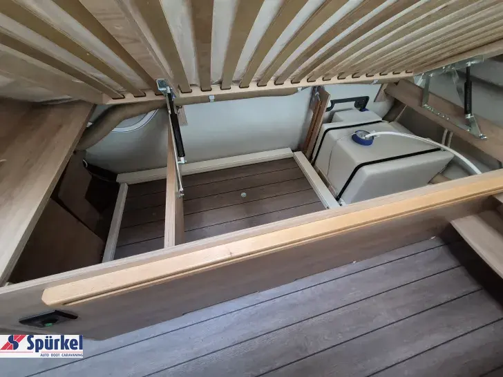 Fahrzeugbild Knaus Südwind 460 EU Black Selection *1700kg*Duschausbau*ATC* #26
