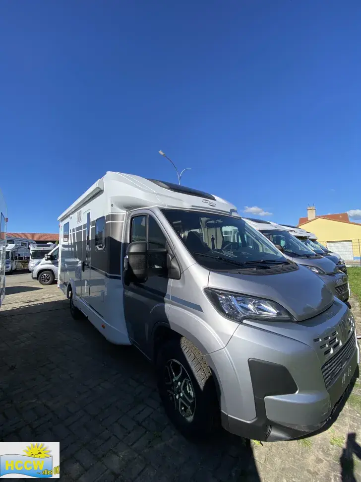 Seitlich Carado T 459 Pro+ /Automatik/ohne Hubbett