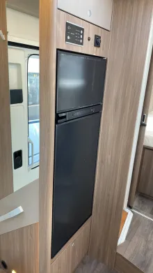 Kühlschrank Carado T 459 Pro+ /Automatik/ohne Hubbett
