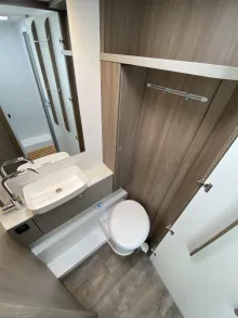 Toilette Carado T 459 Pro+ /Automatik/ohne Hubbett