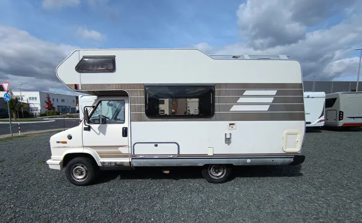 Fahrzeugbild Hymer Alkoven TYP Camp 55 OLDTIMER! TOP PREIS #4