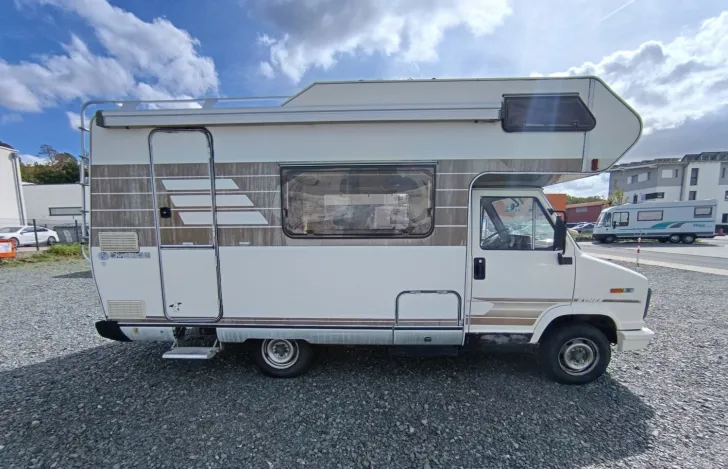 Fahrzeugbild Hymer Alkoven TYP Camp 55 OLDTIMER! TOP PREIS #7