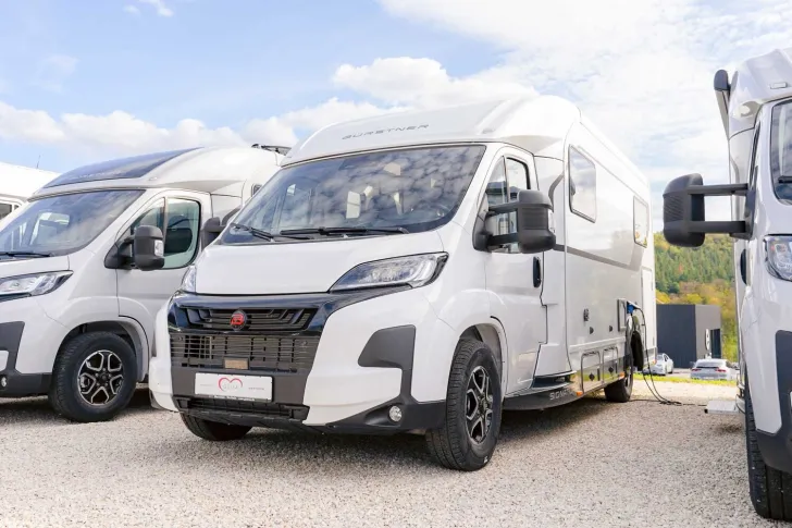 Fahrzeugbild Bürstner Signature SFT 7.0 *AB SOFORT VERFÜGBAR* #4