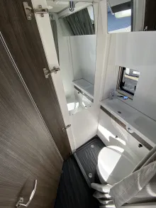 Toilette VanTourer 600 L Prime mit Automatik