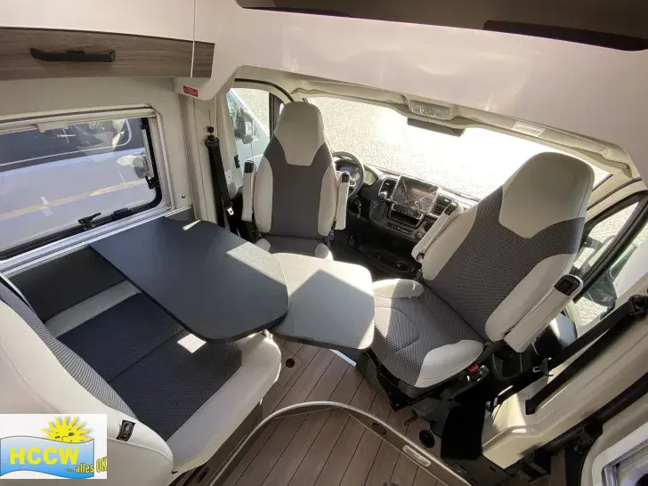 Sitzgruppe VanTourer 600 L Prime mit Automatik