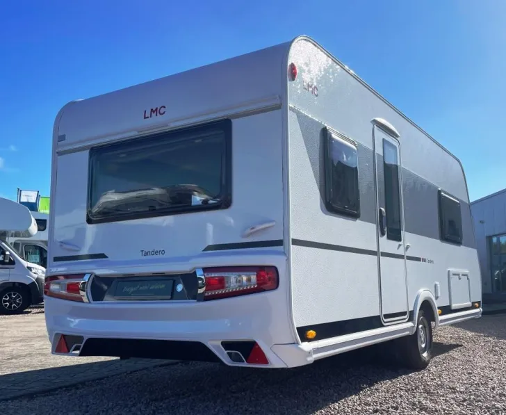 Fahrzeugbild LMC Tandero 480 D Verfüg./UltraHeat/Dusche #3