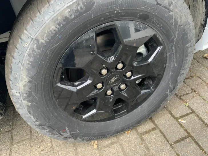 Fahrzeugbild Challenger S-Teilintegrierte S217 Graphite Edition #22