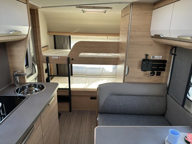 Fahrzeugbild Knaus Südwind BLACK SELECTION 540 FDK Modell 2027;177L #7