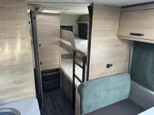 Fahrzeugbild Weinsberg CaraOne 550 QDK Modell 2027; Steckdosen + Paket #11