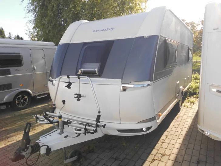 Fahrzeugbild Hobby Excellent 495 UL 1 Hand Mover Vorzelt #3