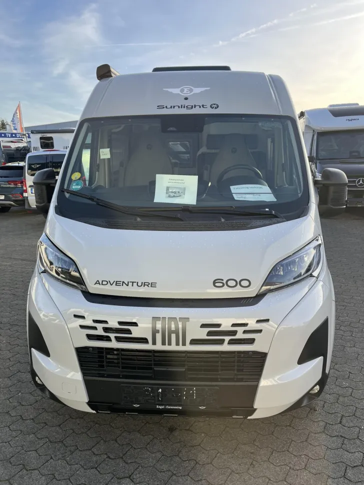Fahrzeugbild Sunlight Camper Van Cliff 600 Adventure Edition #4