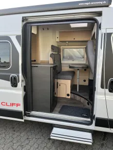 Fahrzeugbild Sunlight Camper Van Cliff 600 Adventure Edition #11