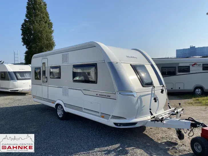 Fahrzeugbild Hobby De Luxe 495 UL IC-Silverline Mover, Markise #1
