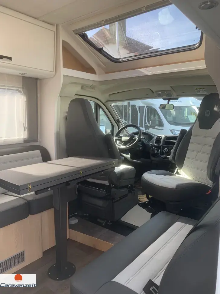 Fahrzeugbild Sunlight T 69LC Adventure Edition Adventure Ausstattung* #6