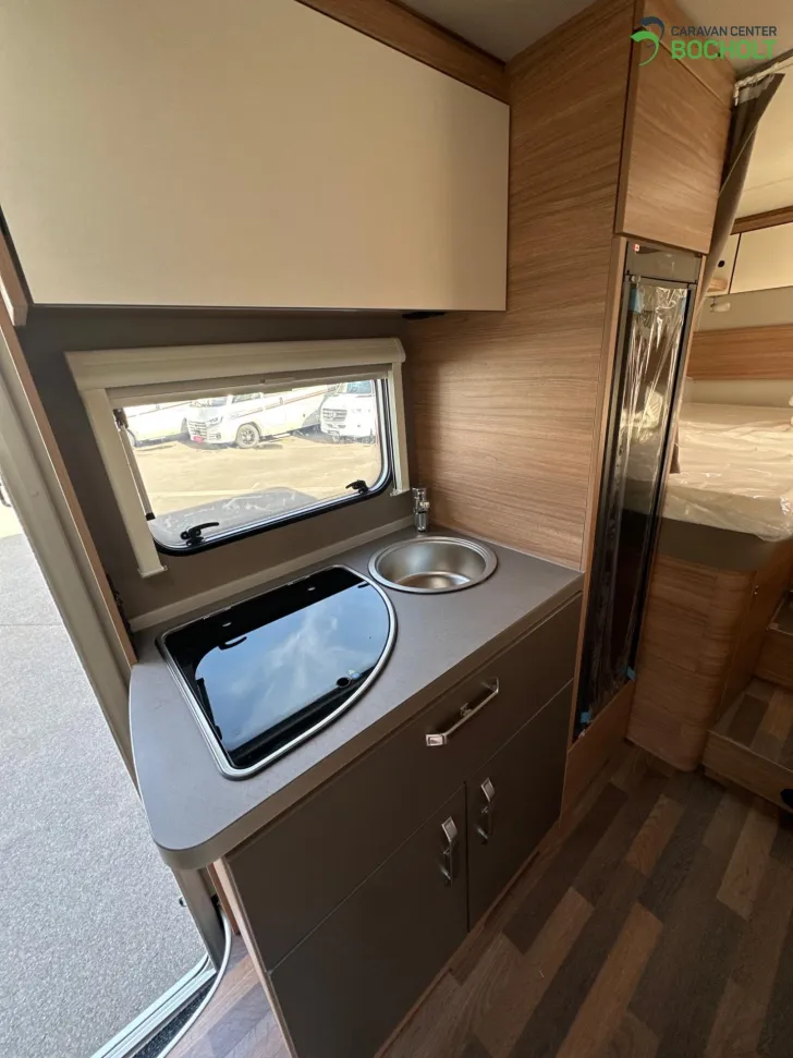 Fahrzeugbild Weinsberg CaraHome 650 MEG Modell 2027 #10