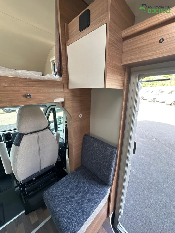 Fahrzeugbild Weinsberg CaraHome 650 MEG Modell 2027 #16