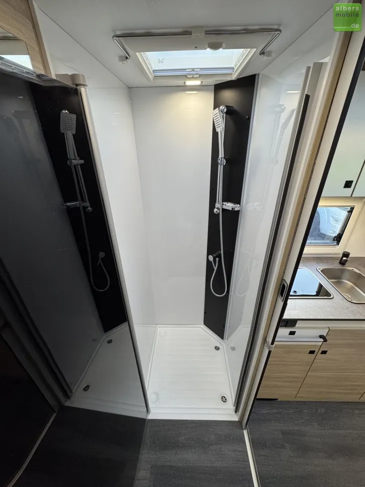 Fahrzeugbild Challenger Teilintegriert Break Edition 260 Automatik Solar #20