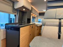 Fahrzeugbild Malibu Van first class - two rooms GT skyview 640 LE RB Stilwelt Bari #11