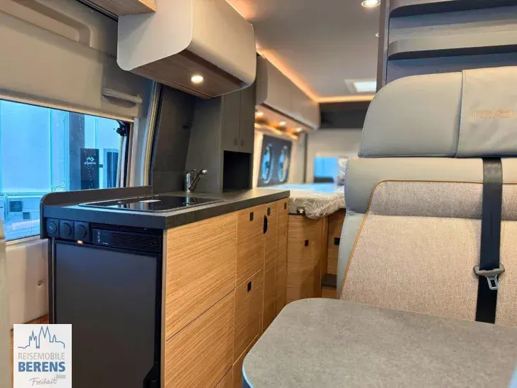 Fahrzeugbild Malibu Van first class - two rooms GT skyview 640 LE RB Stilwelt Bari #11