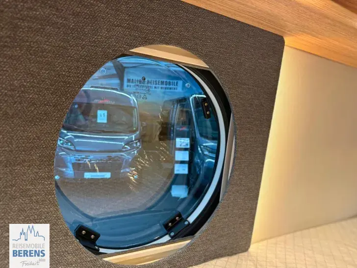 Fahrzeugbild Malibu Van first class - two rooms GT skyview 640 LE RB Stilwelt Bari #18