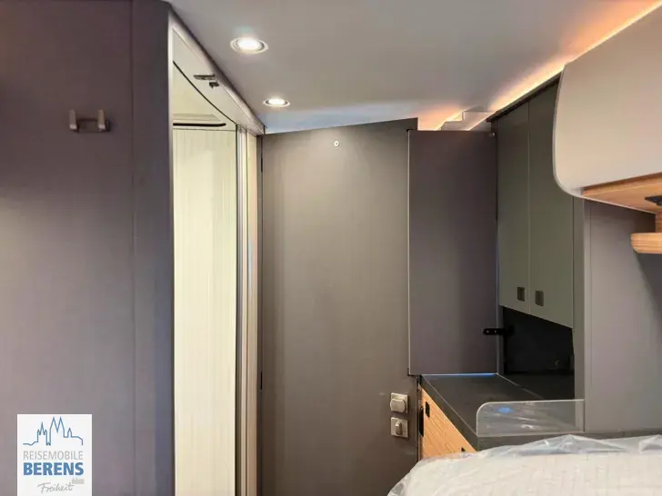 Fahrzeugbild Malibu Van first class - two rooms GT skyview 640 LE RB Stilwelt Bari #19