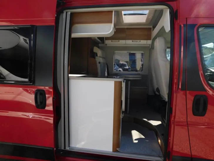 Fahrzeugbild VanTourer 630 L K250L sehr gute Ausstattung #10