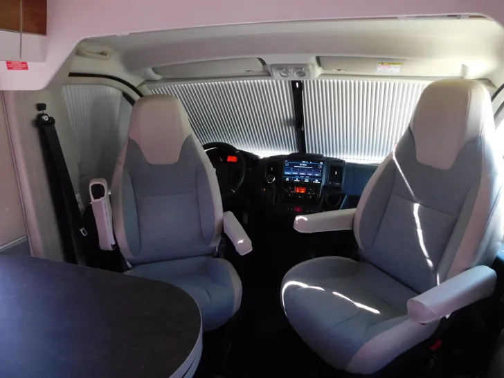 Fahrzeugbild VanTourer 630 L K250L sehr gute Ausstattung #30