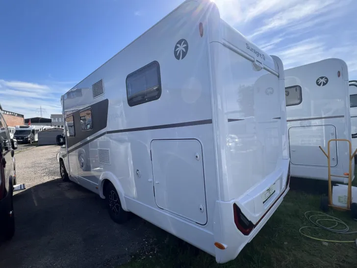 Fahrzeugbild Sunlight Adventure T 67 *Automatik*Hubbett*Navi*RFK* #5