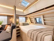 Fahrzeugbild Hobby De Luxe 545 KMF 3-er Etagenbett ausgestellt #11
