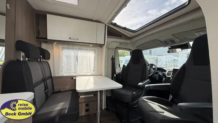 Fahrzeugbild Carado VAN 337 Exportrückläufer #10
