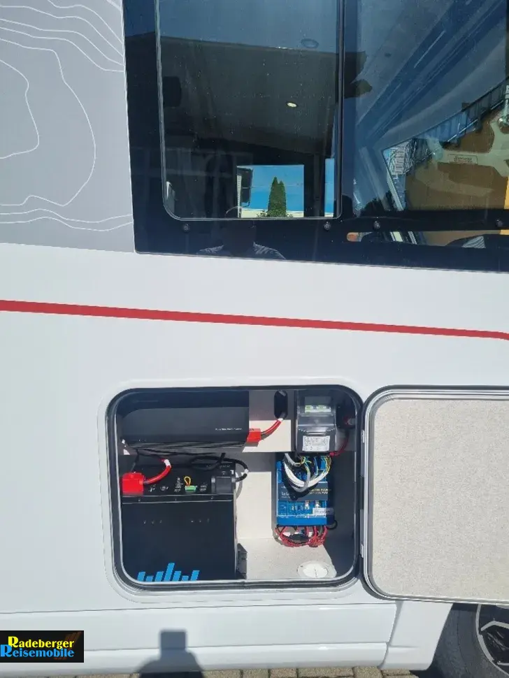 Fahrzeugbild Pilote Galaxy Evidence G740FGJ #2