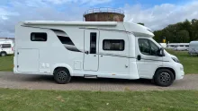 Seitlich Hobby Optima De Luxe T75 HGE