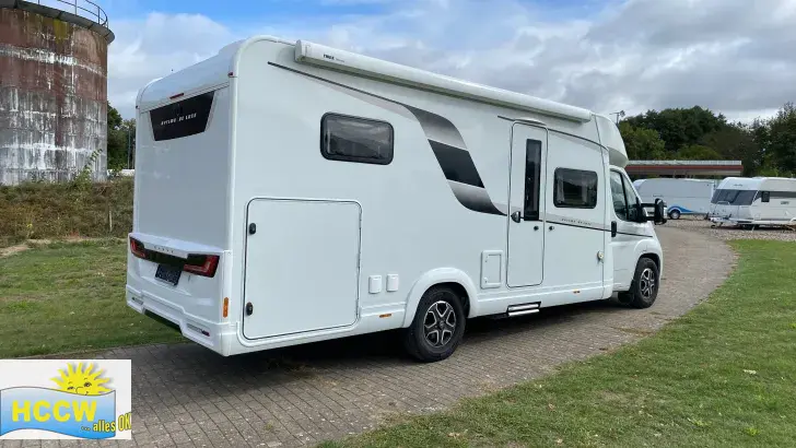 Schräg Hinten Hobby Optima De Luxe T75 HGE