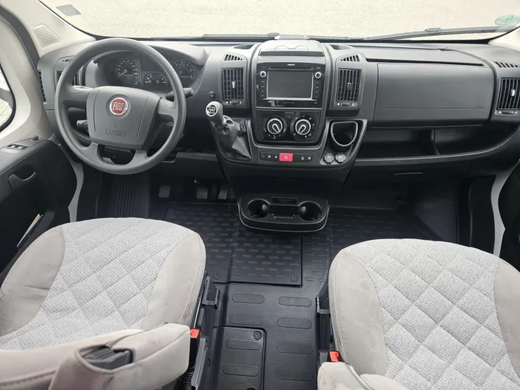Fahrzeugbild Carado Clever T 447 #9