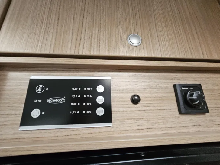 Fahrzeugbild Carado Clever T 447 #15