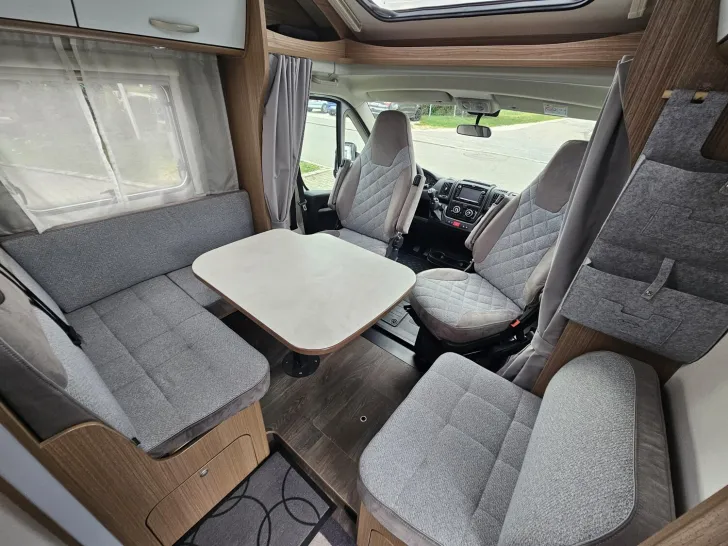 Fahrzeugbild Carado Clever T 447 #17