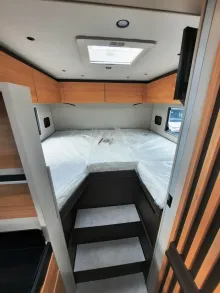Fahrzeugbild Bürstner Signature SFT 7.0 Verfüg./Sparen Sie 9.197,- € #10