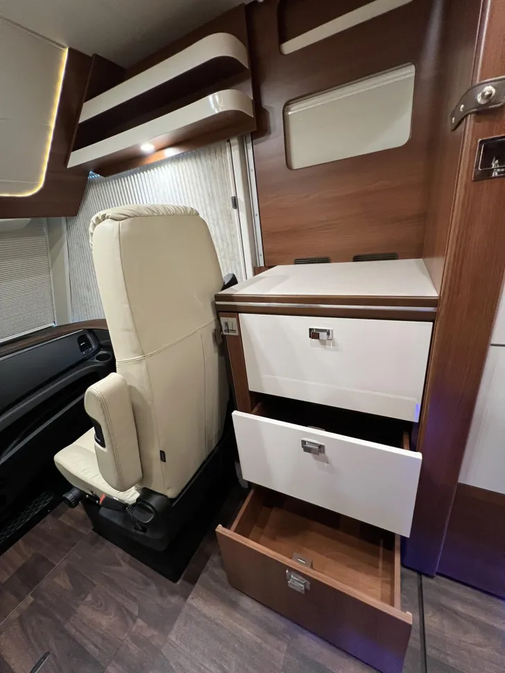 Fahrzeugbild Carthago liner-for-two I 53 L (547) #13
