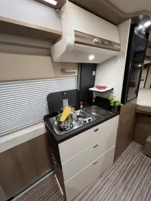 Fahrzeugbild Malibu Van comfort GT skyview 600 DB (543) #20