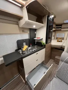 Fahrzeugbild Malibu Van comfort GT skyview 600 DB (543) #21