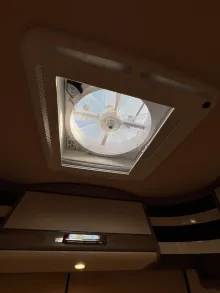 Fahrzeugbild Malibu Van comfort GT skyview 600 DB (543) #32