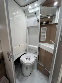 Fahrzeugbild Malibu Van comfort GT skyview 600 DB (543) #33