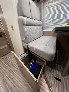 Fahrzeugbild Malibu Van comfort GT skyview 600 DB (543) #35