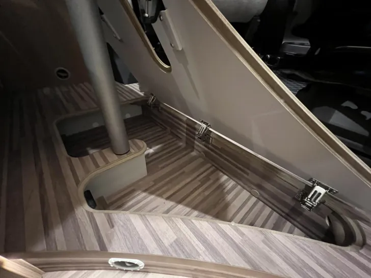 Fahrzeugbild Malibu Van comfort GT skyview 600 DB (543) #36
