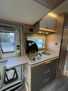 Fahrzeugbild Weinsberg CaraSuite EDITION SPICY 650 MEG #13