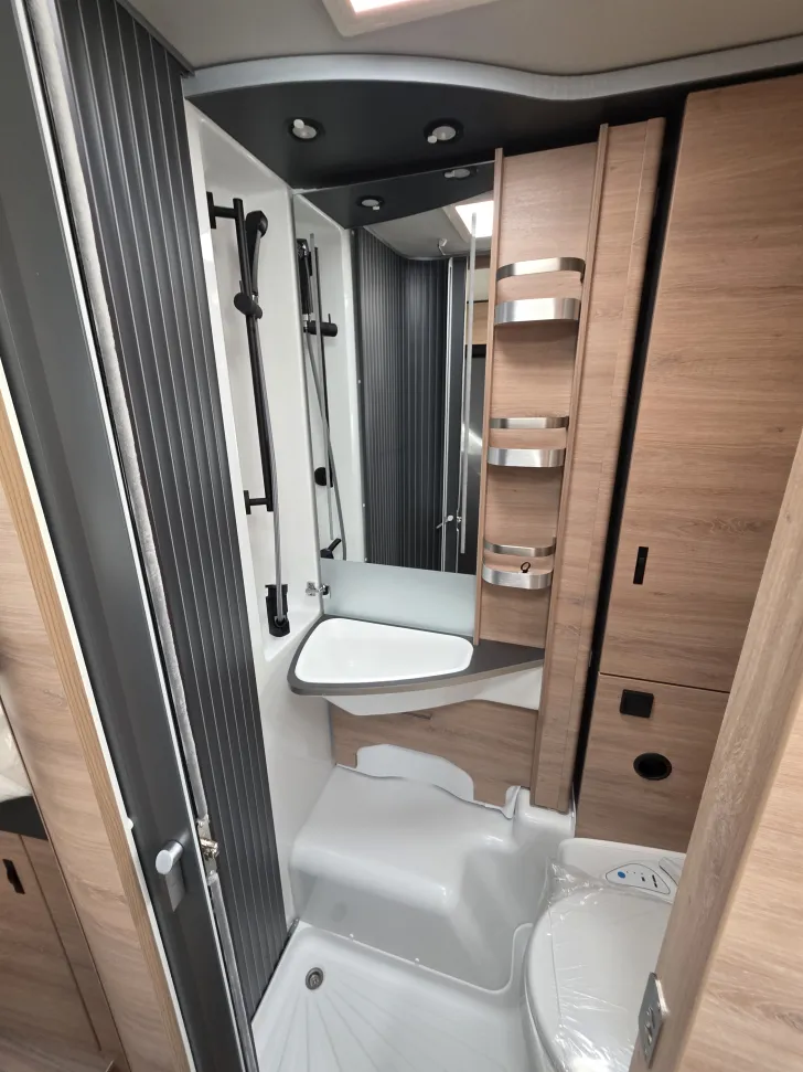 Fahrzeugbild Knaus L!VE TI 650 MEG Platinum Selection NEW 2027 #14