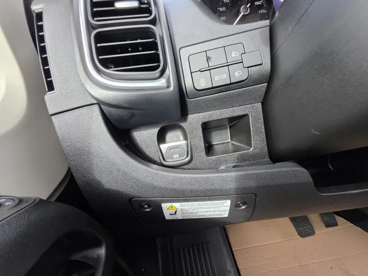 Fahrzeugbild Knaus L!VE TI 650 MEG Platinum Selection NEW 2027 #22