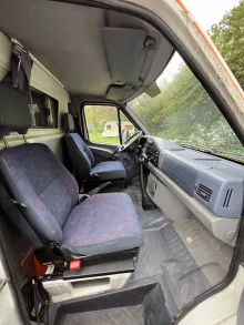 Fahrzeugbild Mercedes-Benz Sprinter Sonderausbau RTW Krankenwagen #8