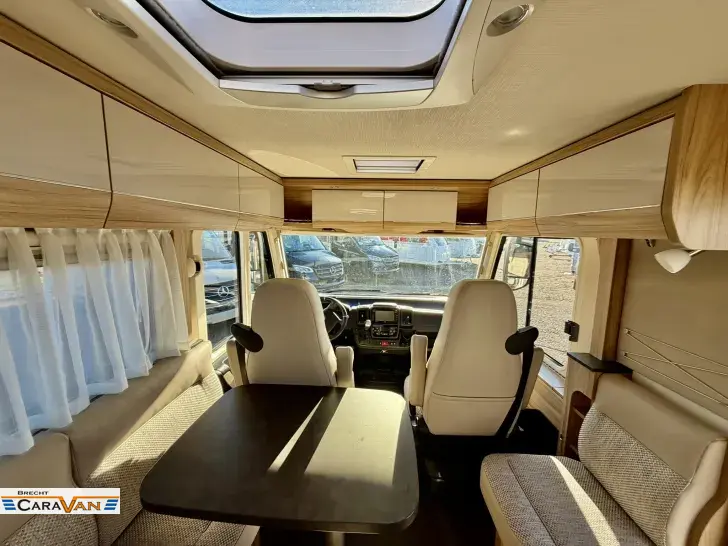 Fahrzeugbild Hymer Exsis-i 678 Ohne Hubbett/Automatik/AHK #3